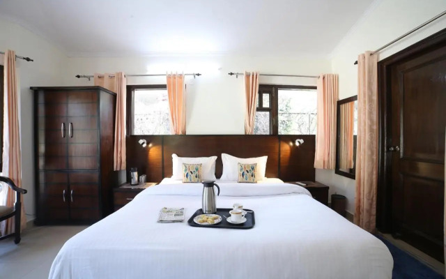 Ghughuti Baasa Home Stay, Dehradun