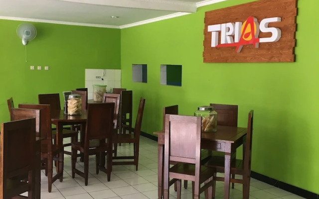 Hotel Trias Parangtritis