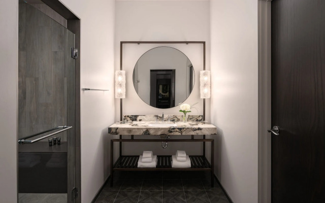 Grand Bohemian Lodge Greenville, Autograph Collection