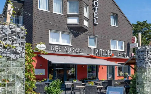 Hotel Triton