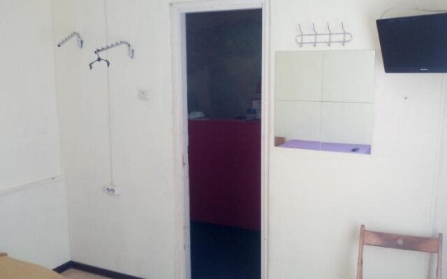 Хостел Хабаровск B&B на Станционной 