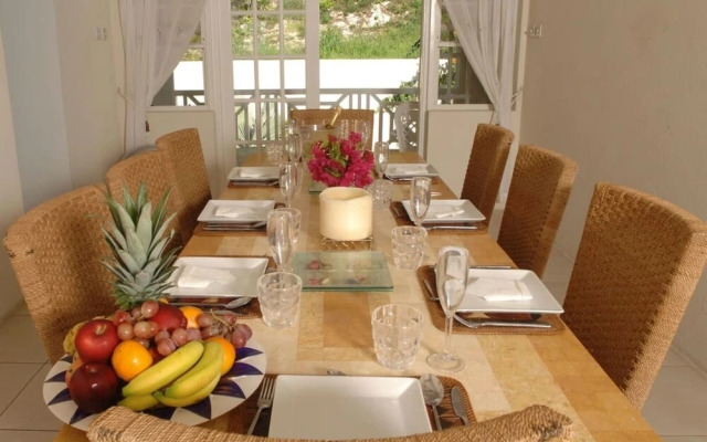 Mullins Heights Villa- 4Bed Penthouse