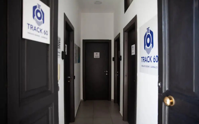 Track 60 - Private Rooms Garibaldi