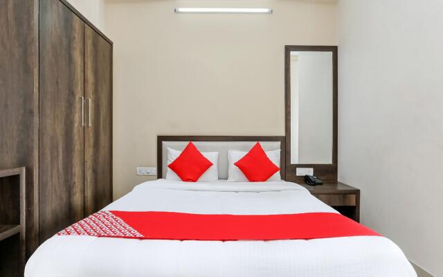 OYO 26603 Hotel Prakash International