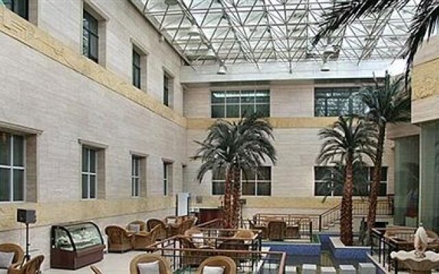 Lanyuan Jianguo Hotel - Lanzhou