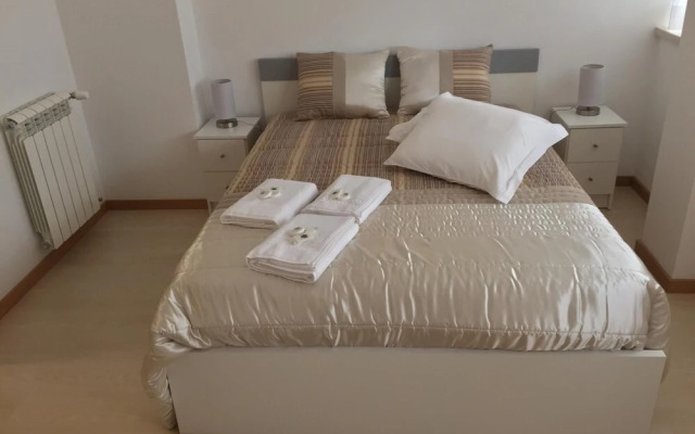 Galante Beach Apartment Wi-fi Private Parking