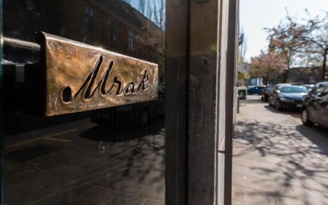 Hotel Mrak 4*