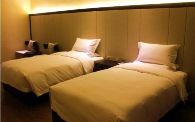 Shengtang Yishe Hot Spring Resort Hotel – Guest Rooms – Weinan