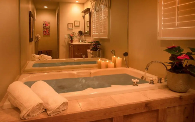 Carmel Country Inn