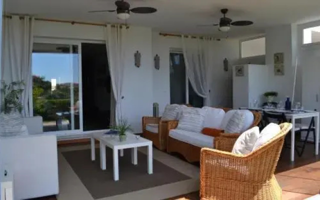 Apartment Urb. La Mairena Blq 3, 33A