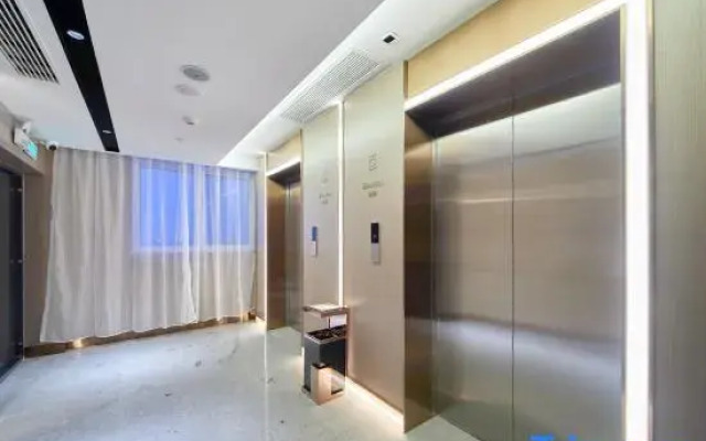 Lavande Hotel (Huaiyuan Economic Development Zone)