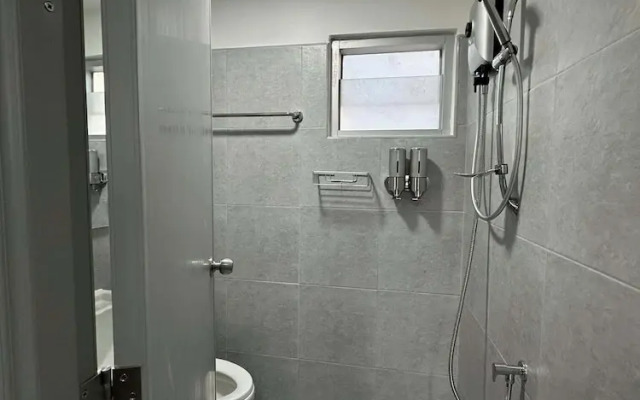 Phuket Hostel at Rawai