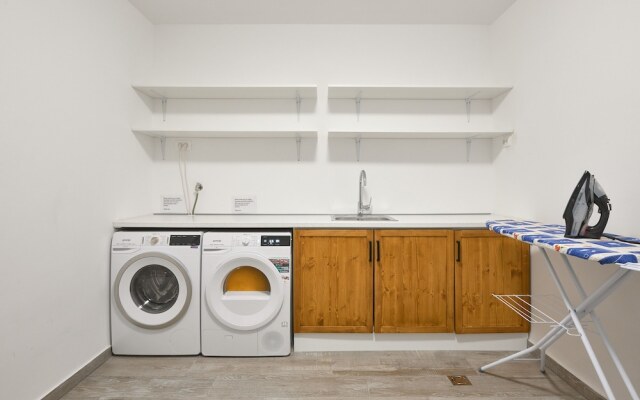 Luxury Villa Natali With Pool,terrace and sea View