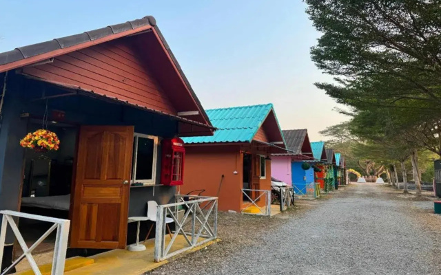 OYO 75539 Phanthida Resort and Cafe