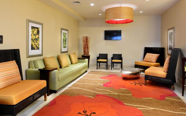 Hilton Garden Inn Greensboro Airport