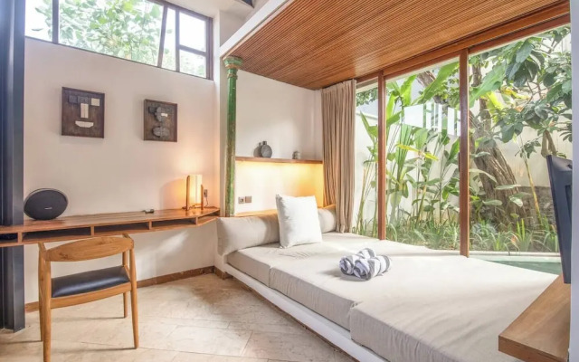 Modern 1 BR Villa 800m To Canggu Beach