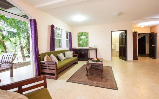 Popa Paradise Beach Resort