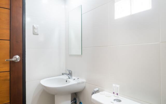 OYO 199 Solange Apartelle