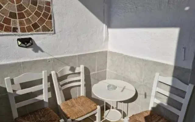 Katerina Yalos Guest House