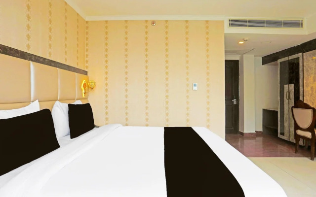 Stylish Room With Mesmerizing View Dharamshala