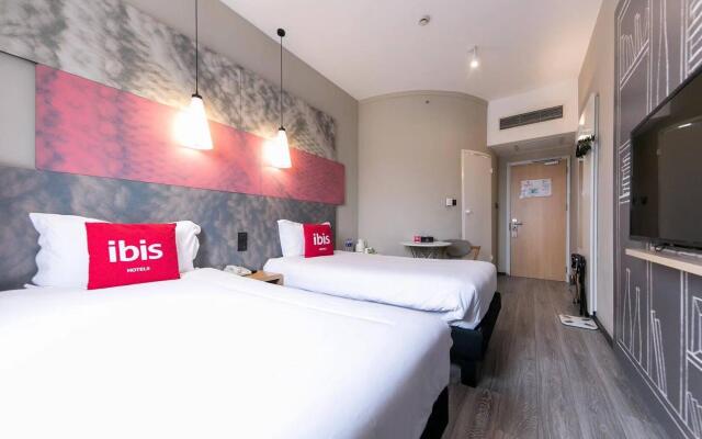 ibis Shanghai Chengshan Road Hotel