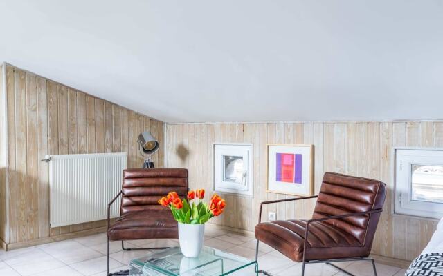 Lovely Attic Studio in Capucins