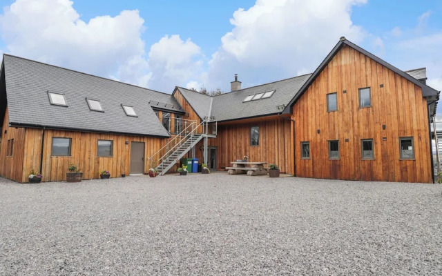 Ben Luna Lodge