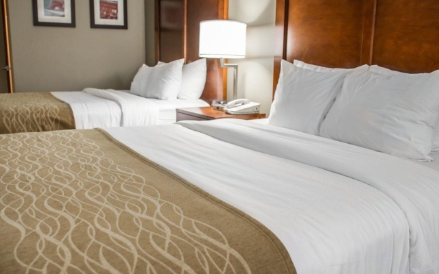 Comfort Suites Omaha East-Council Bluffs