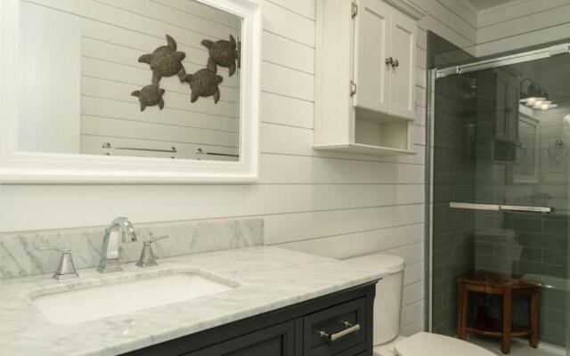 American Dream by Oak Island Accommodations