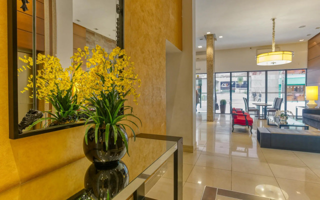 Roochelle Hotel by Nobile