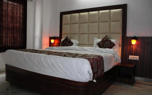 Hotel white palace