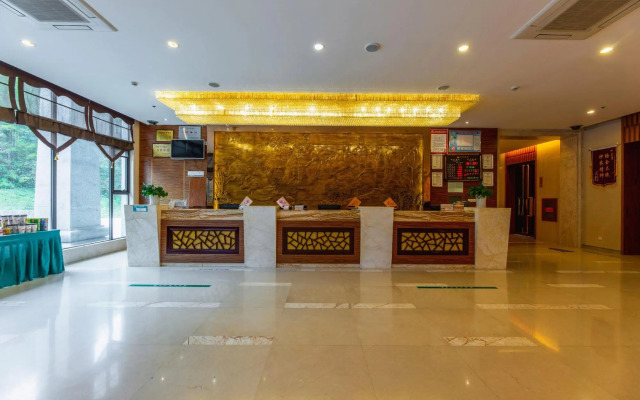 Shennong Hotel