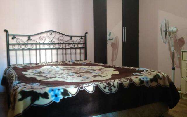 Guesthouse Gorgasali 57