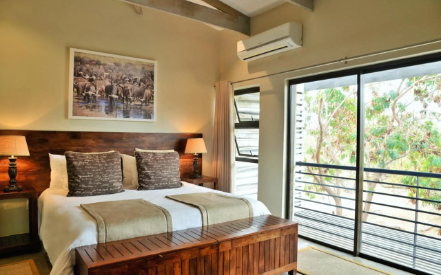 Bushveld Terrace Safari Hotel, Lodge & Spa