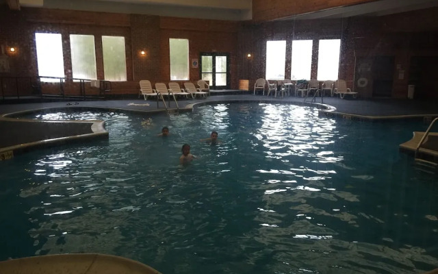 Clarion Hotel And Pocono Resort
