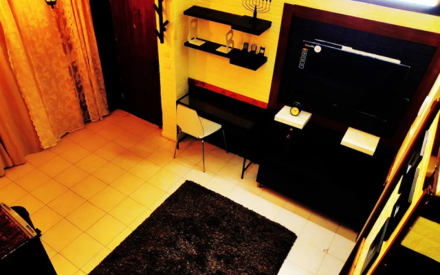 Carmel Market Apartments