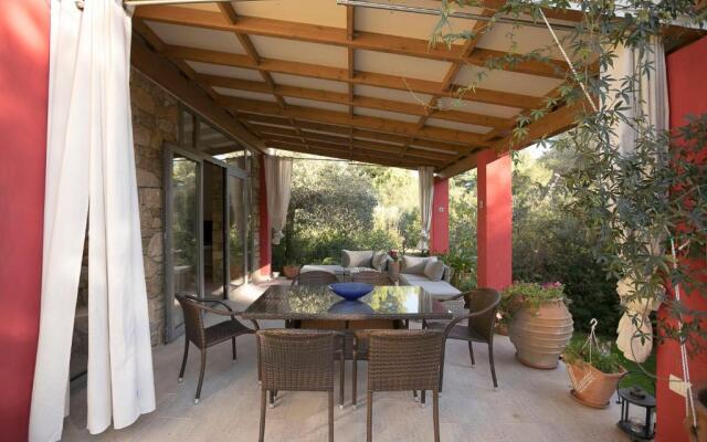 #FLH - Coral Apartment Near Fava Beach