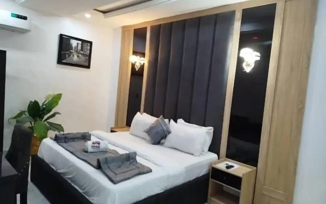 mountaintop suite and apartment