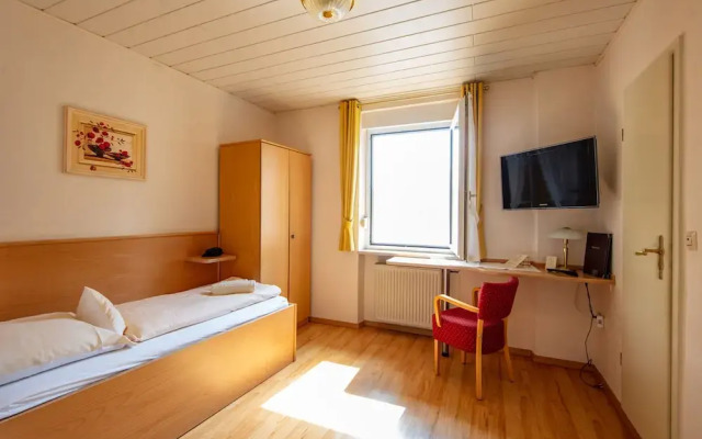 Winzerhotel - Restaurant zum Moselstrand