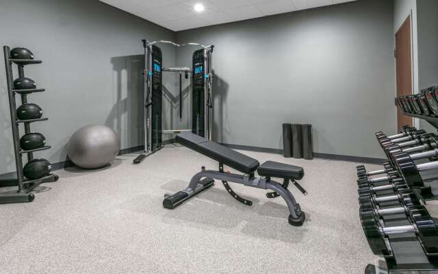 La Quinta Inn & Suites by Wyndham Jacksonville TX