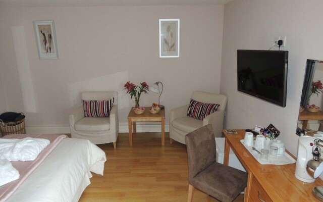 The Manor Coach House