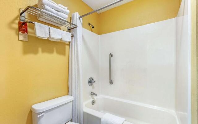 Econo Lodge Northport - Tuscaloosa