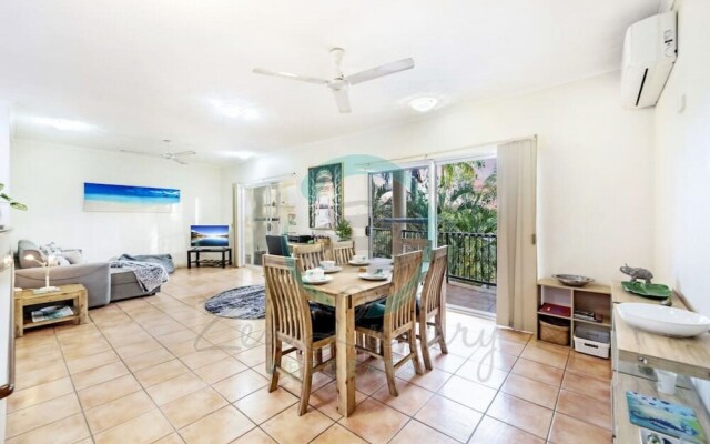 ZEN FORESHORE - 2 Bedroom Apt with Pool