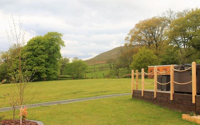 Cairnfold Cabins