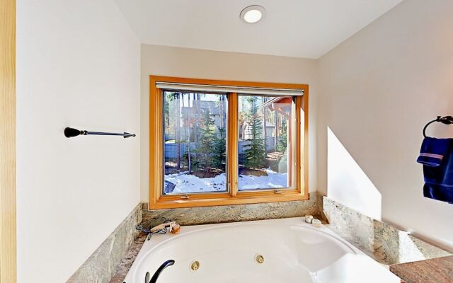 77 Boulder Circle Home