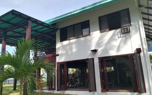 Siargao Sunrise Villa