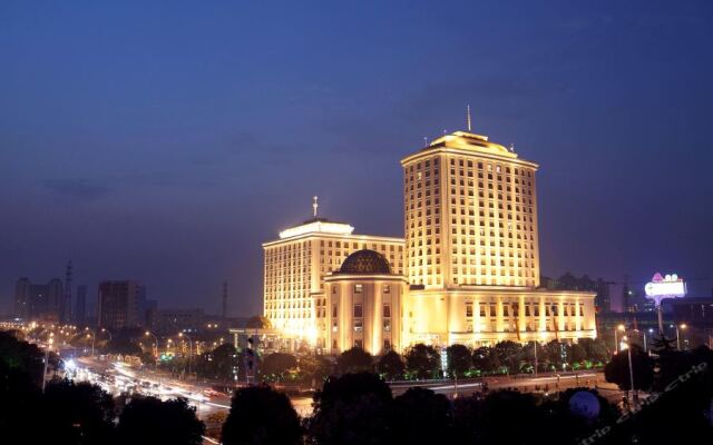 Platinum Hanjue Hotel (Suzhou Xiangcheng)