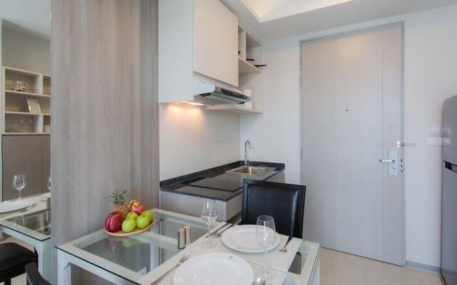 6th Avenue Phuket Apartments