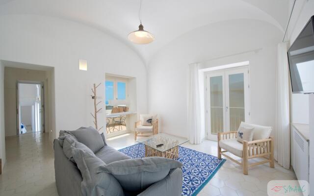 Villa Imperati - Splendid Villa With Private Pool Overlooking the sea