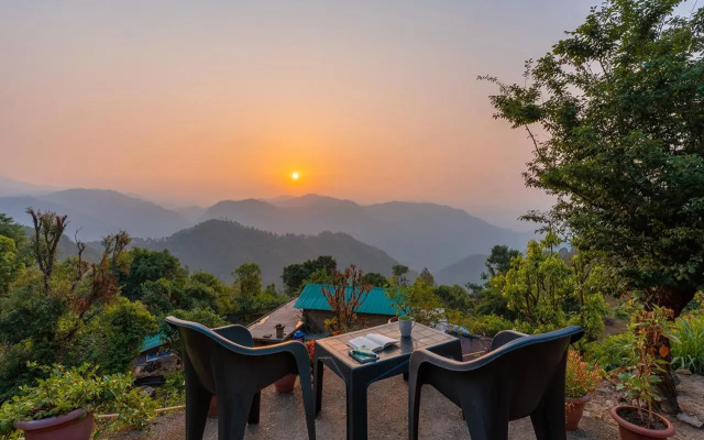 HOTs hostel Nainital